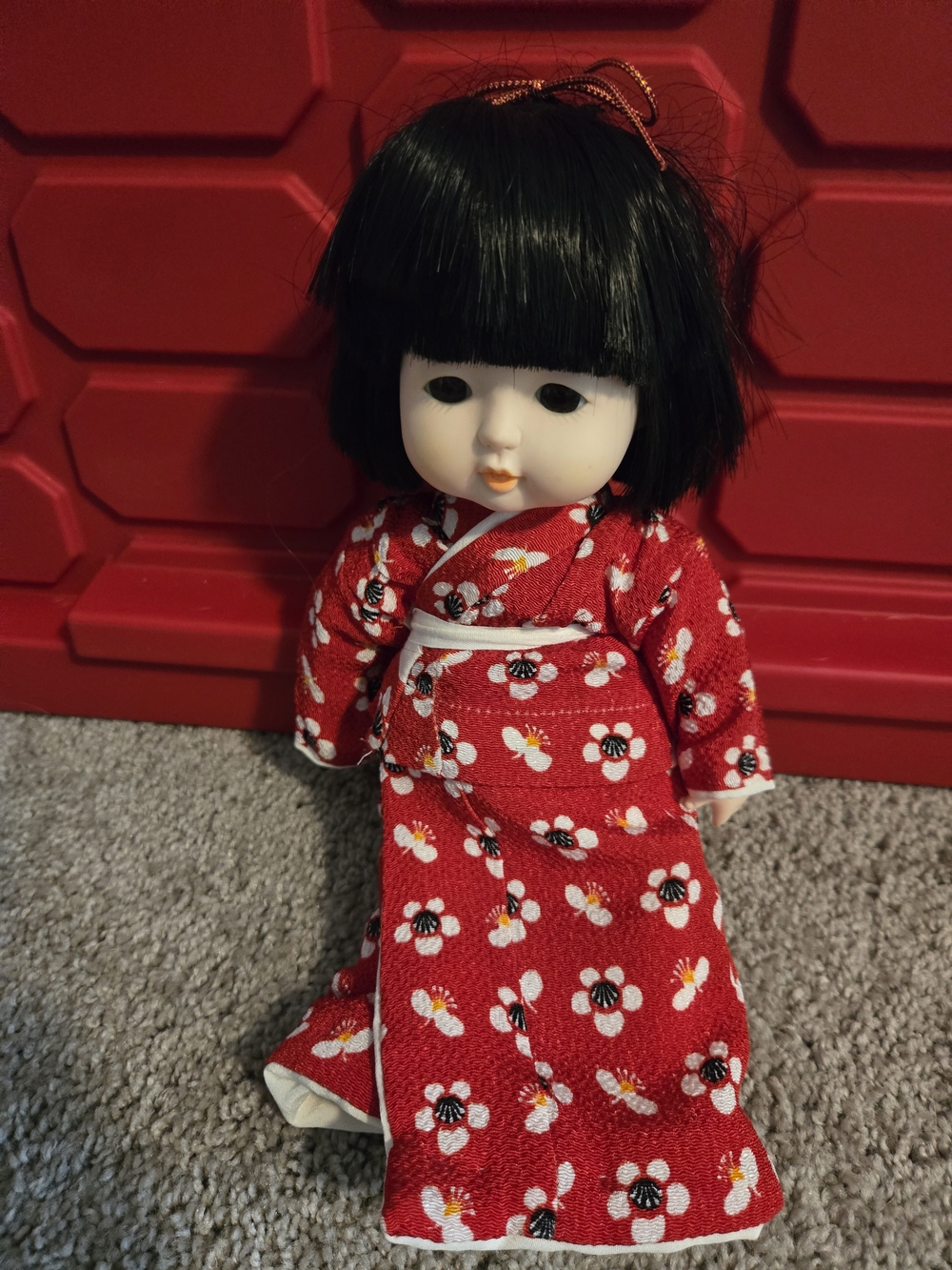 Vintage Sekiguchi Seiko Doll Seated Japanese Kimono Vinyl Figurine 1970s